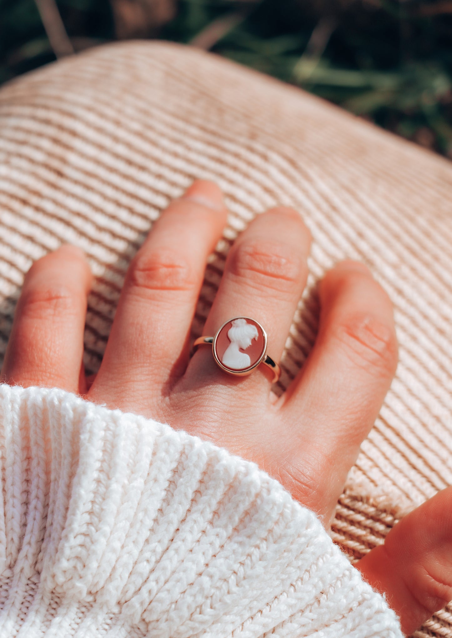 Viennese Love Story Ring | Red Agate